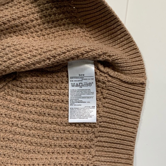 Old Navy 3-6m Walnut 100% Cotton Knit Cardigan - Picture 5 of 6